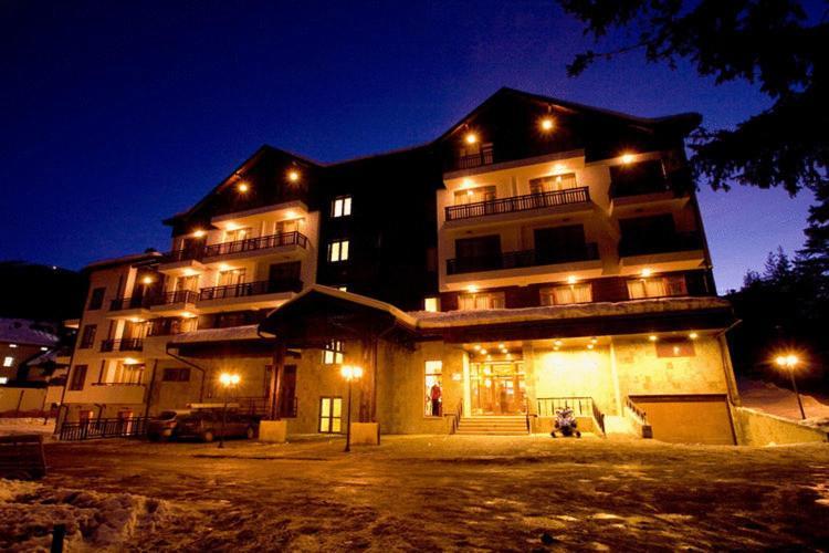 Borovets Hills Ski & Spa Exterior photo